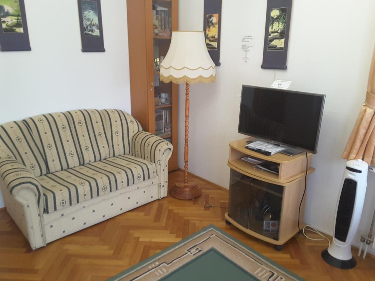 Dessewffy Guesthouse Zamardi Ngoại thất bức ảnh